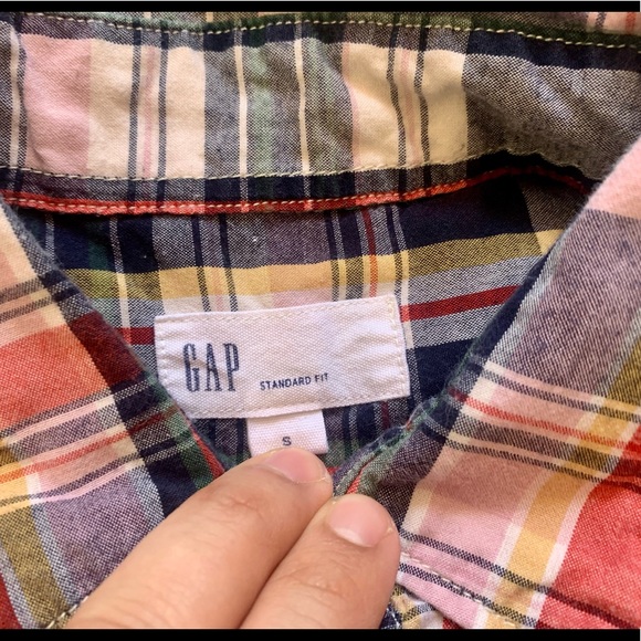 Gap Plaid Button Up Shirt - Men’s Small - Picture 4 of 6